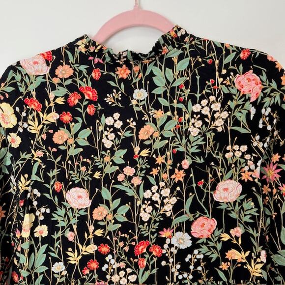 LOFT Women's  Floral Ruffle Split Neck Dress Small Petite - Picture 6 of 7